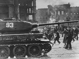 1953 – Russische Truppen beenden den Aufstand