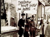 		Bojkot židovských obchodů – Nápis – Němci nenakupujte u Židů