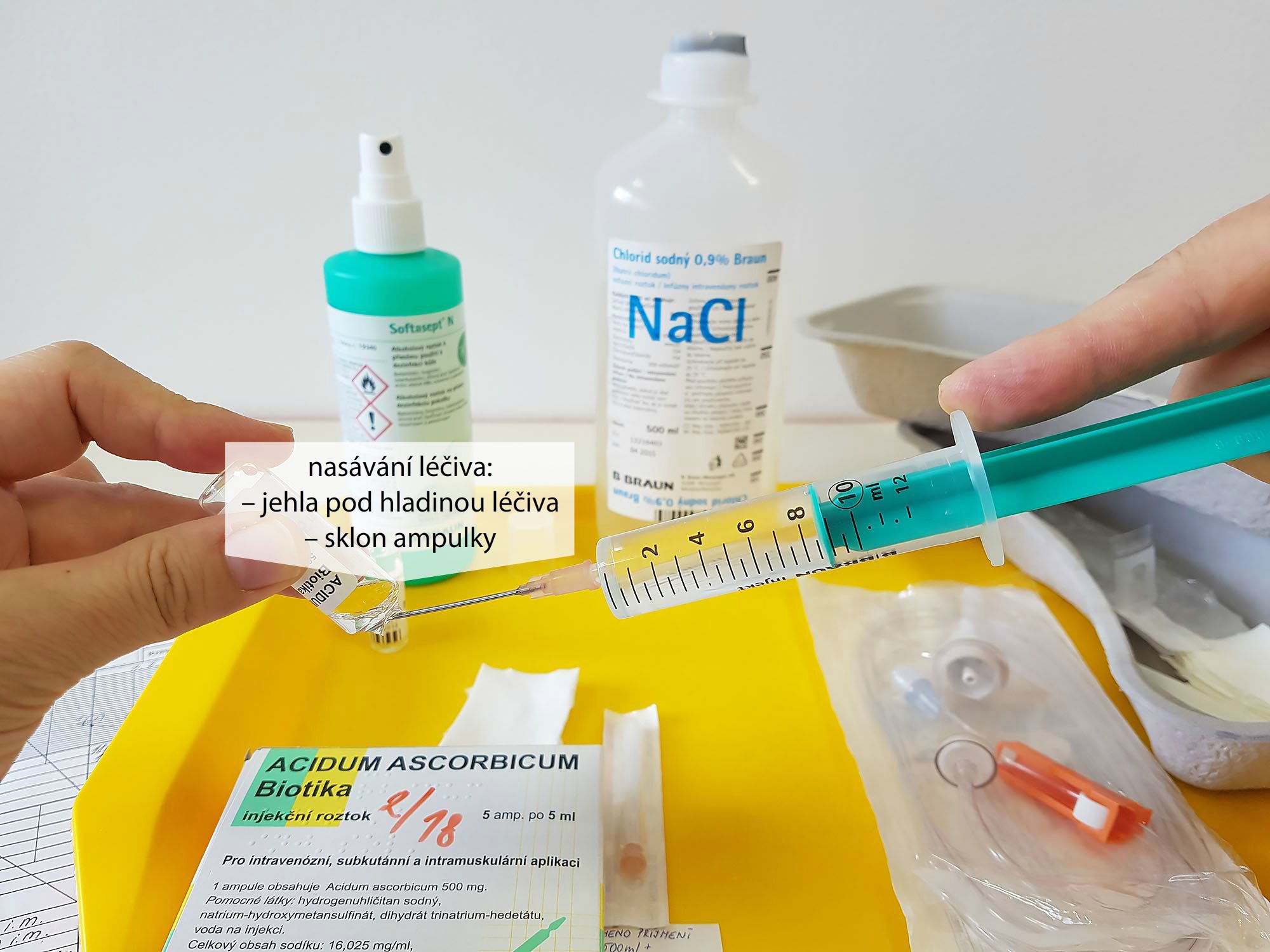Příprava infuze 5 – nasávání léčiva z druhé ampulky
