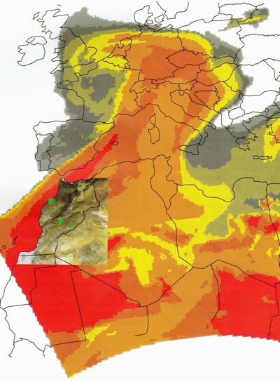 Obr. 42 Eolický transport saharského písku do Evropy. Heitzenberg, 2007.
