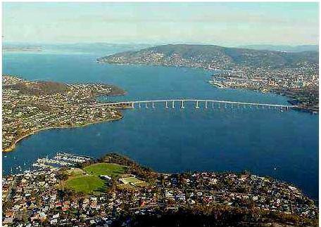 Hobart, TAS – Tourism Australia Copyright