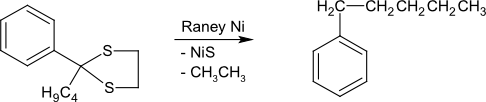  desulfurace thioacetálů 